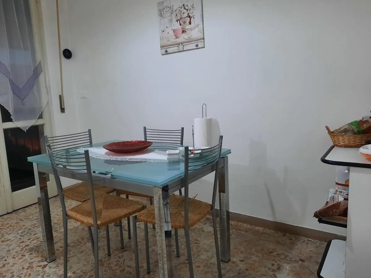 Porta A Mare Station Apartment Pisa