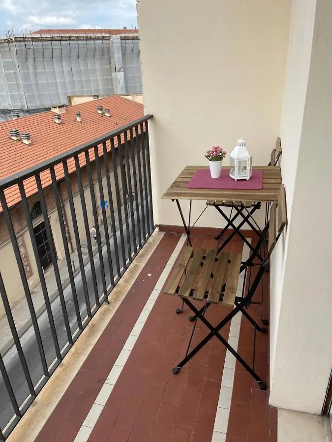 Porta A Mare Station Apartment Pisa Italy