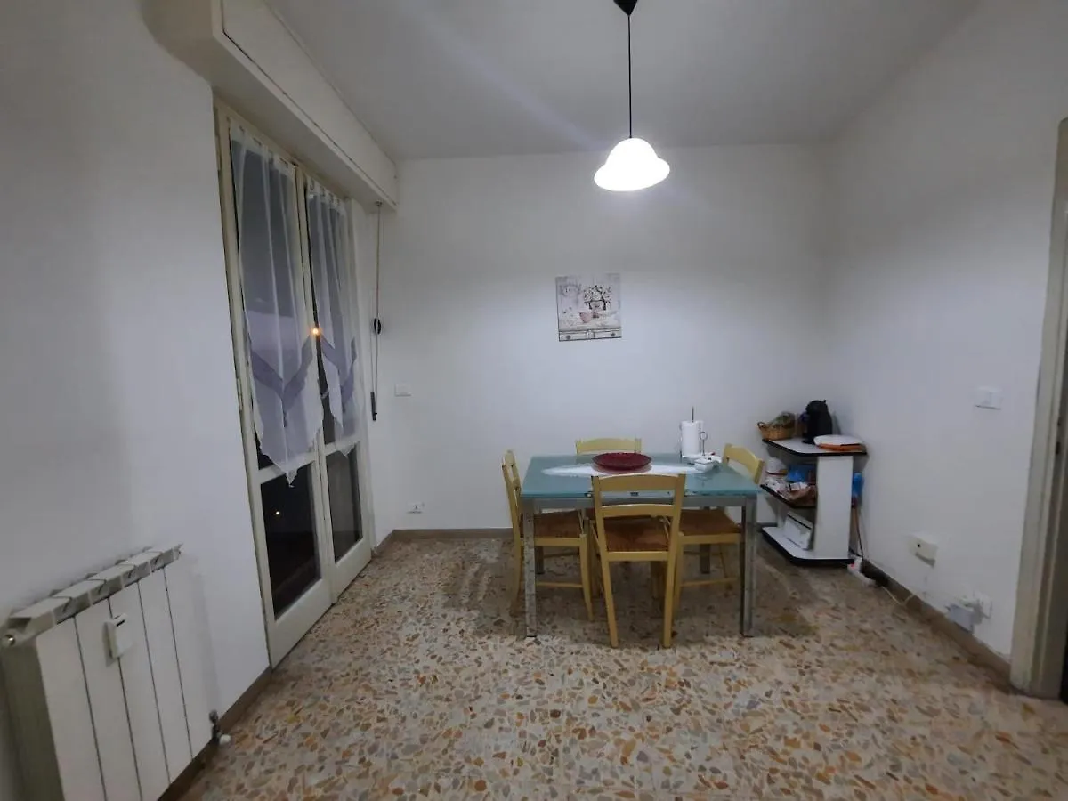 Porta A Mare Station Apartment Pisa